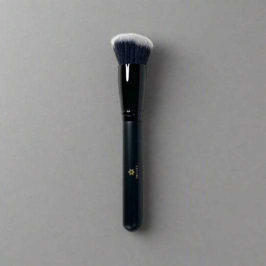 Stipple & Blend Foundation Brush.png