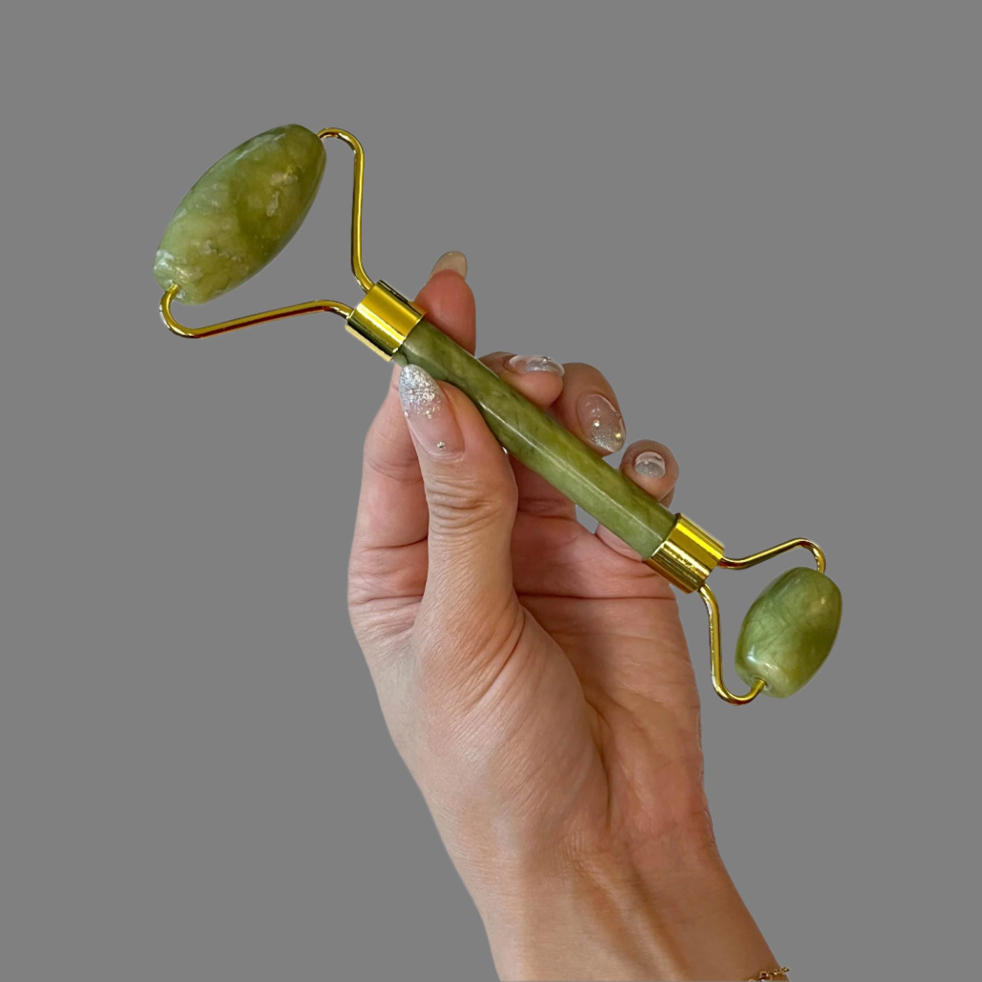 Jade Roller_3.png