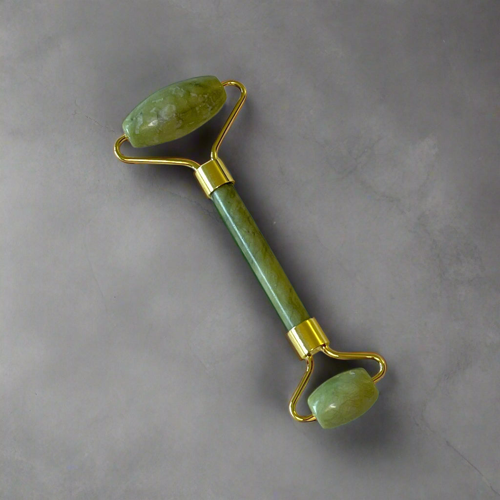 Jade Roller_2.png