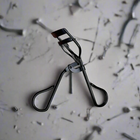 Pro Eyelash Curler.png